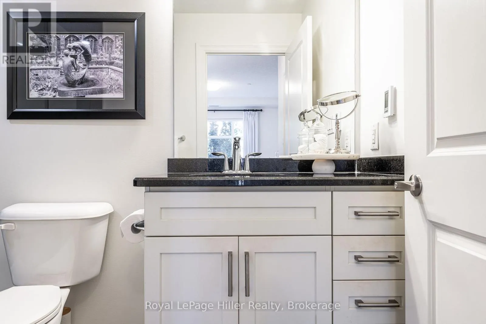 111 - 255 JOHN STREET, #111