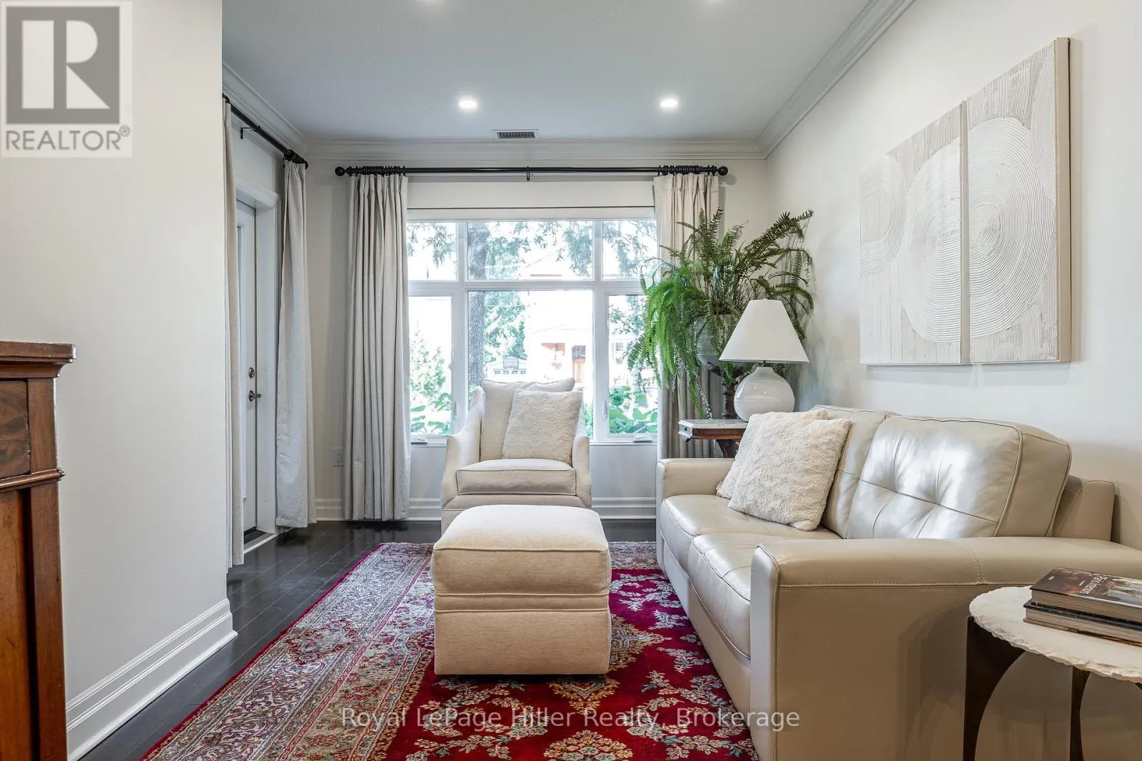 111 - 255 JOHN STREET, #111