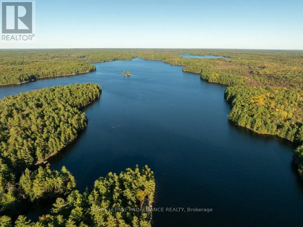 257 HUNGRY LAKE