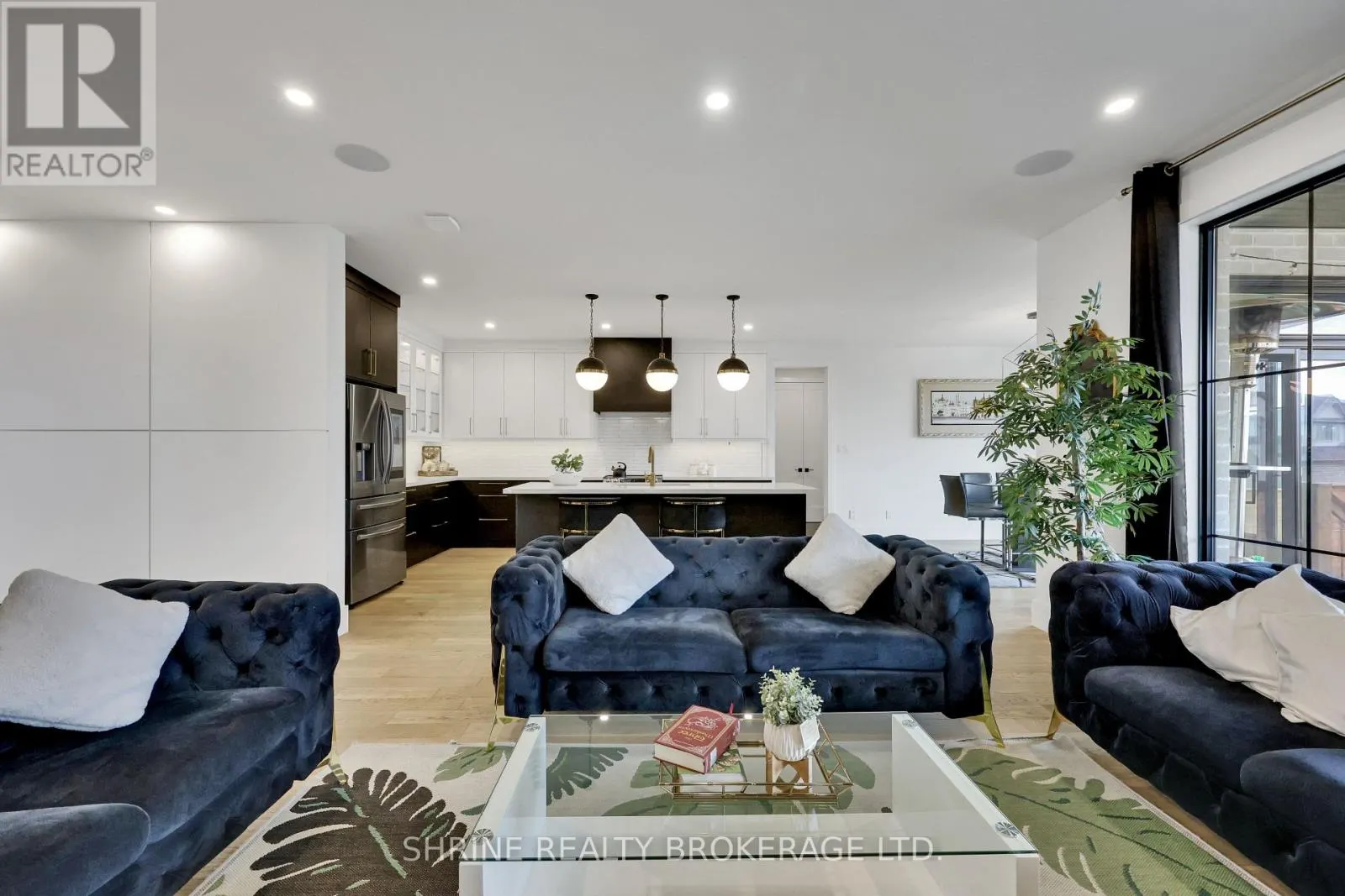 1866 FOUNTAIN GRASS DRIVE