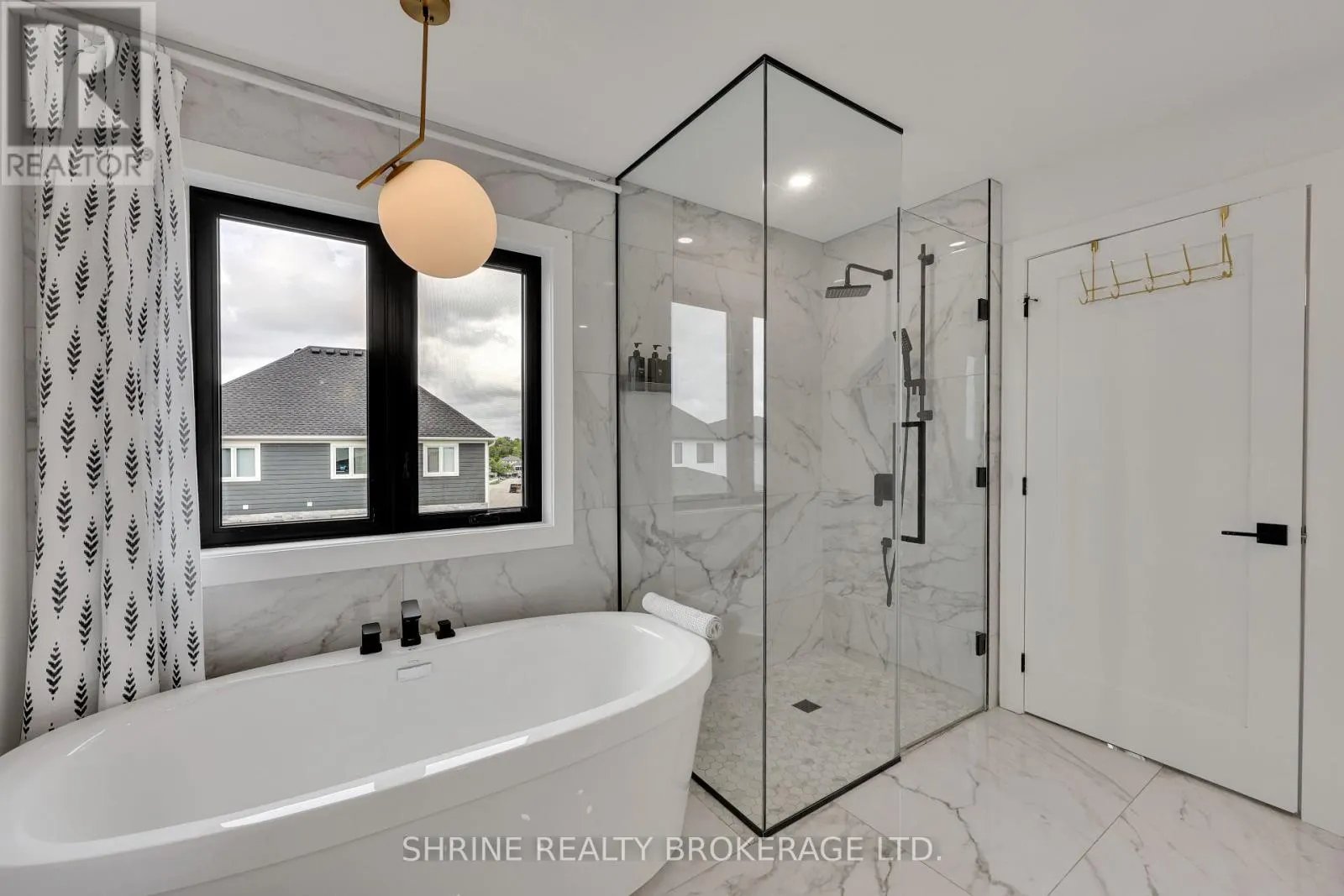 1866 FOUNTAIN GRASS DRIVE