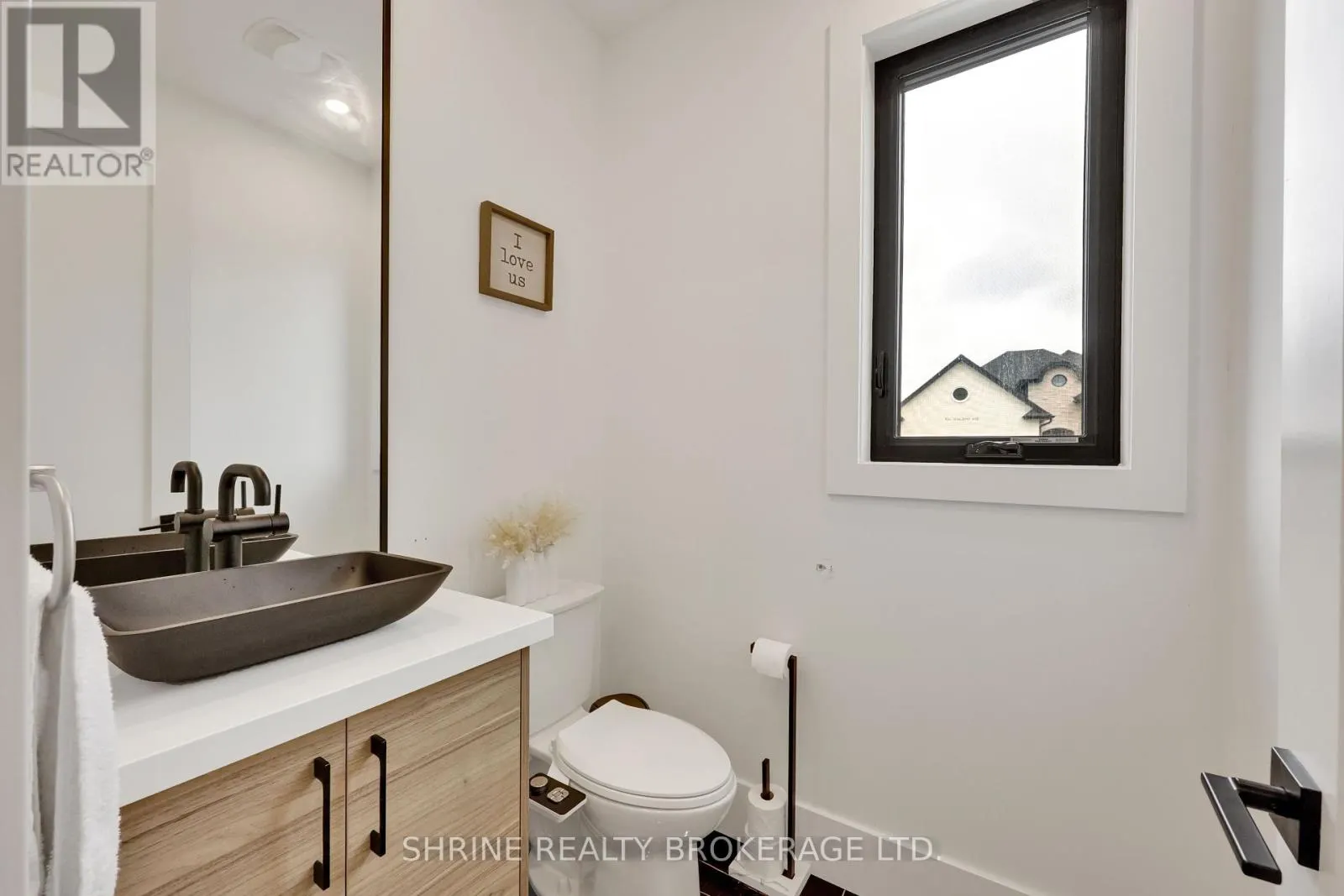 1866 FOUNTAIN GRASS DRIVE