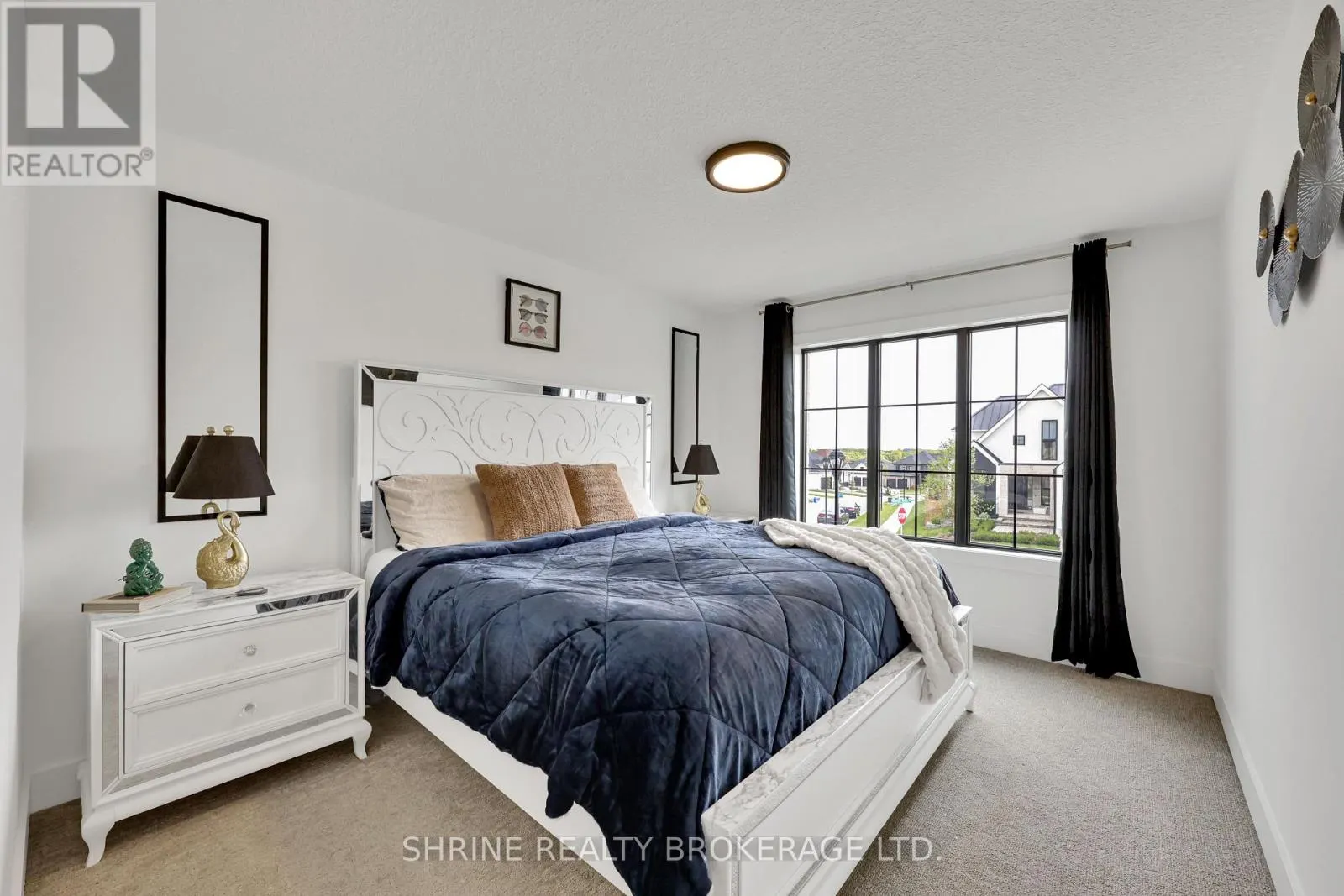 1866 FOUNTAIN GRASS DRIVE
