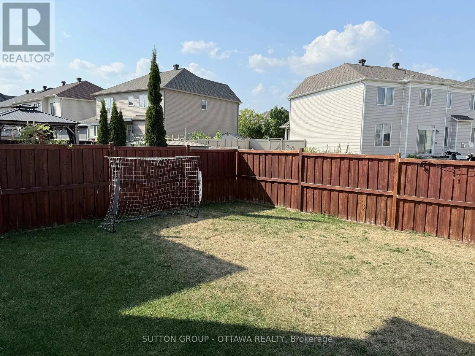 635 CLEARBROOK DRIVE