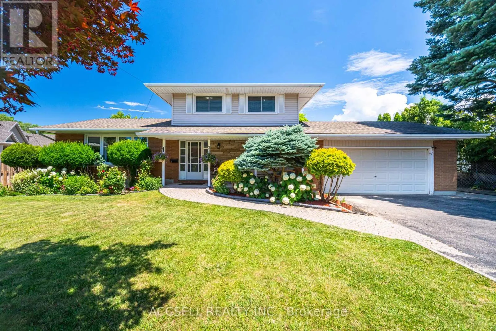 4 TANNER CIRCLE