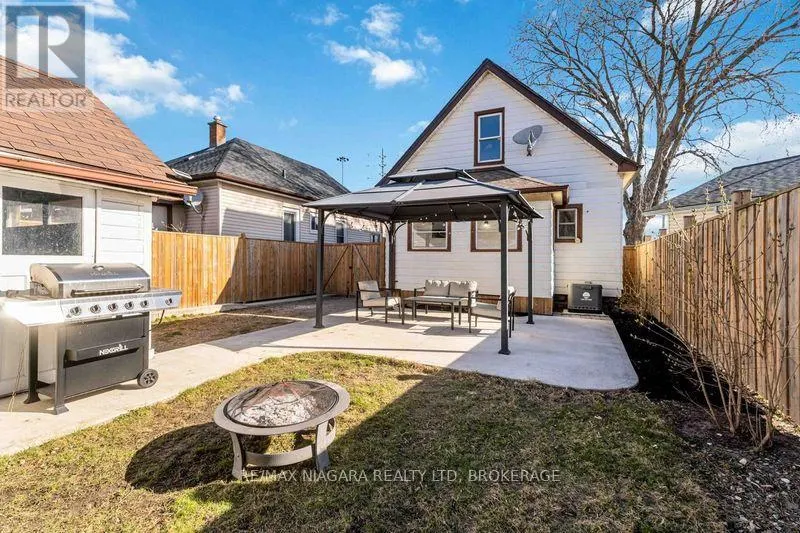 22 BERTRAM STREET