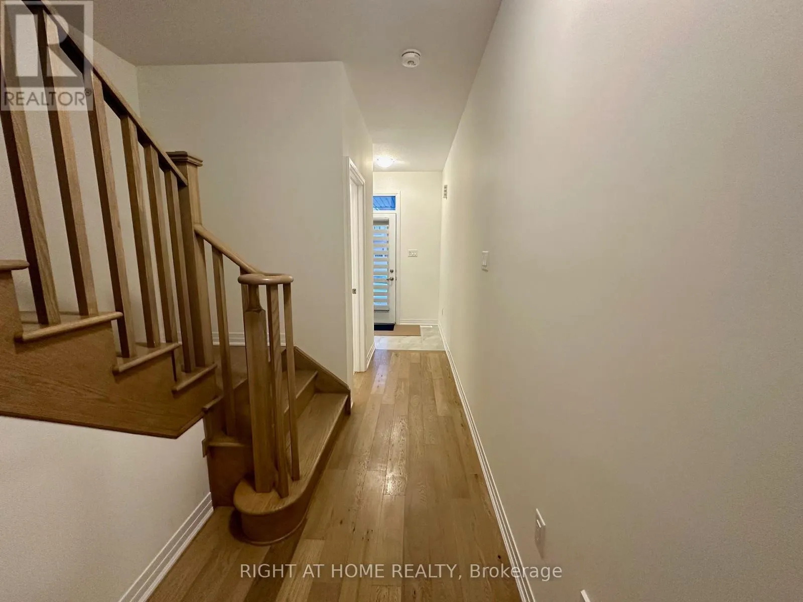 27 AMOS AVENUE