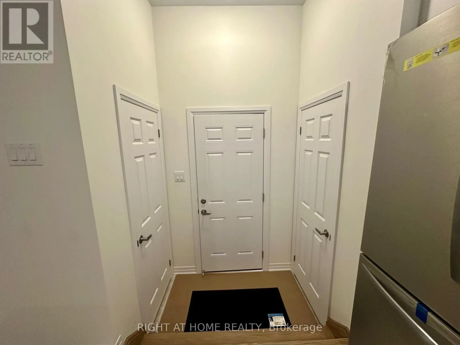27 AMOS AVENUE