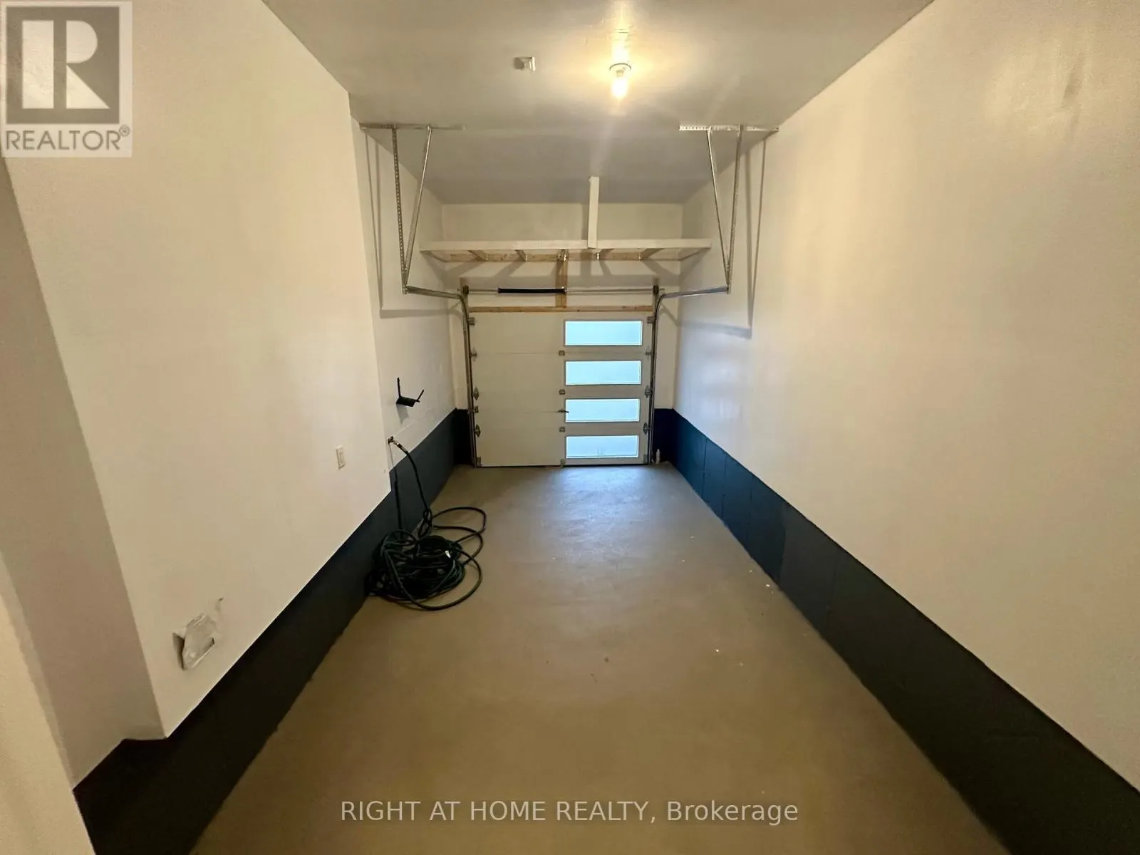27 AMOS AVENUE
