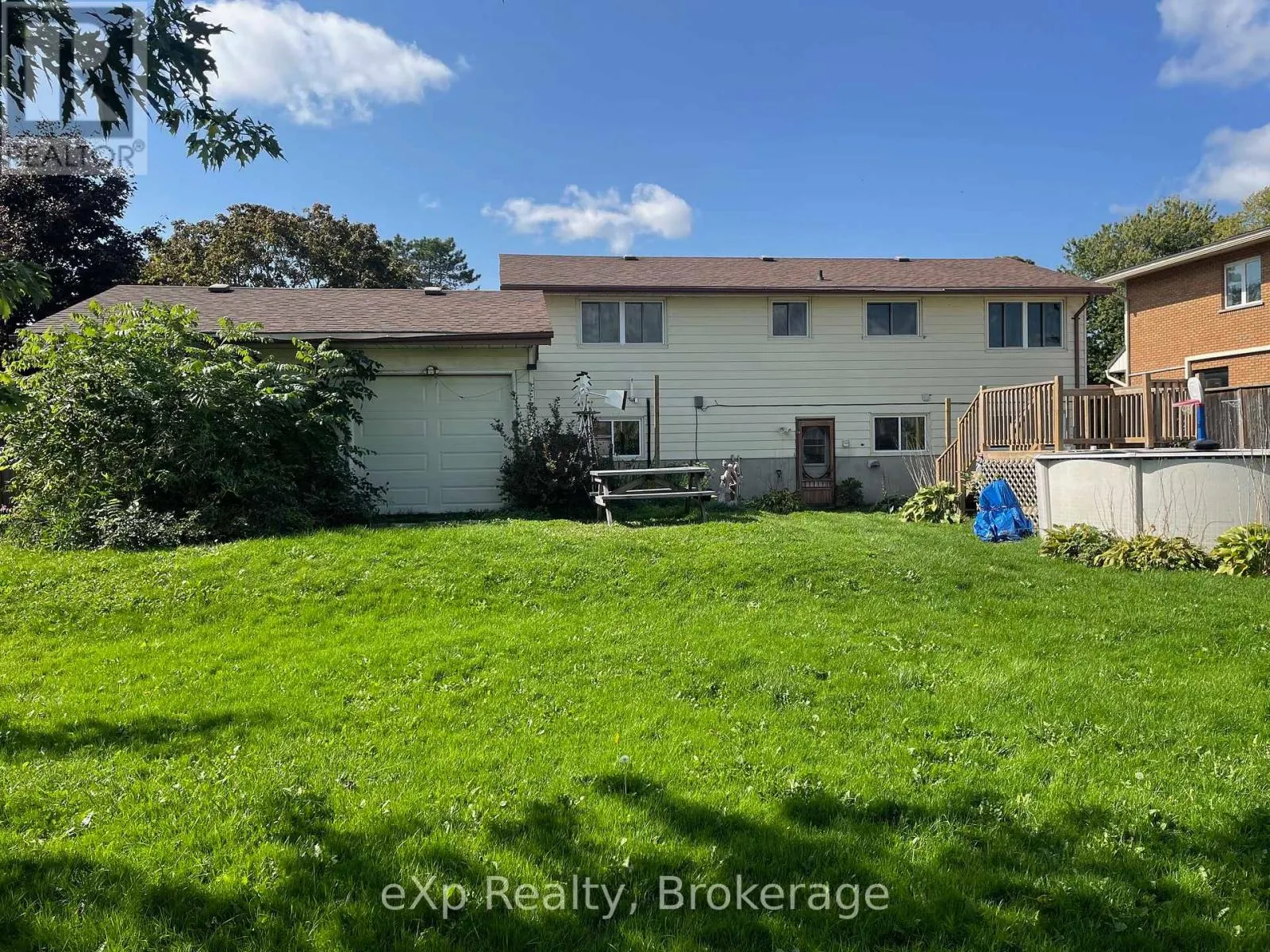 21 FAIRVIEW DRIVE