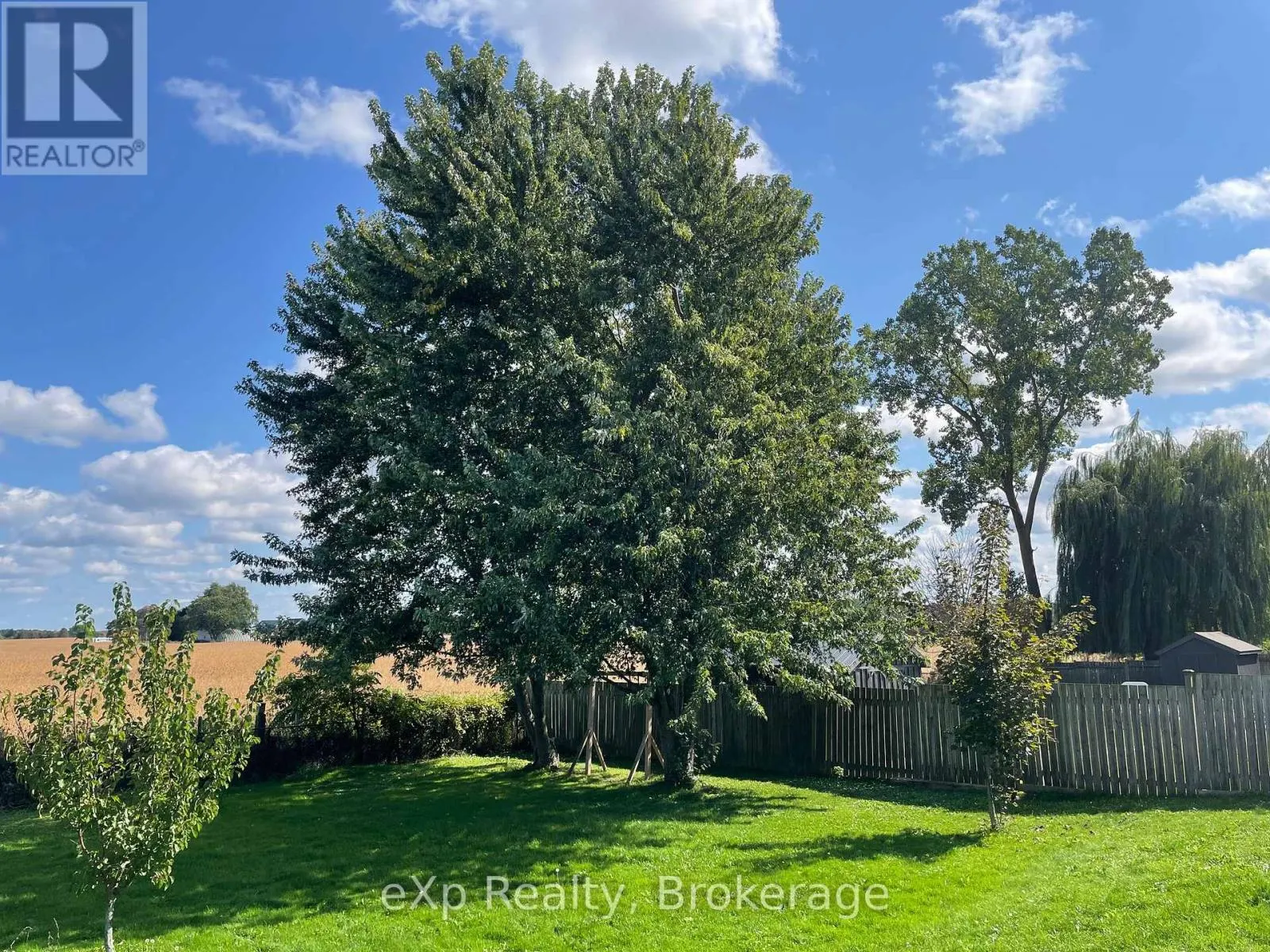 21 FAIRVIEW DRIVE