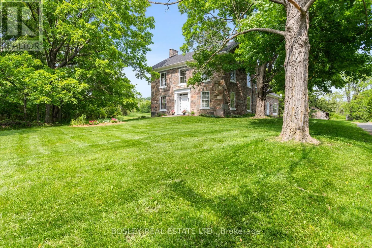 2247 VAN LUVEN ROAD