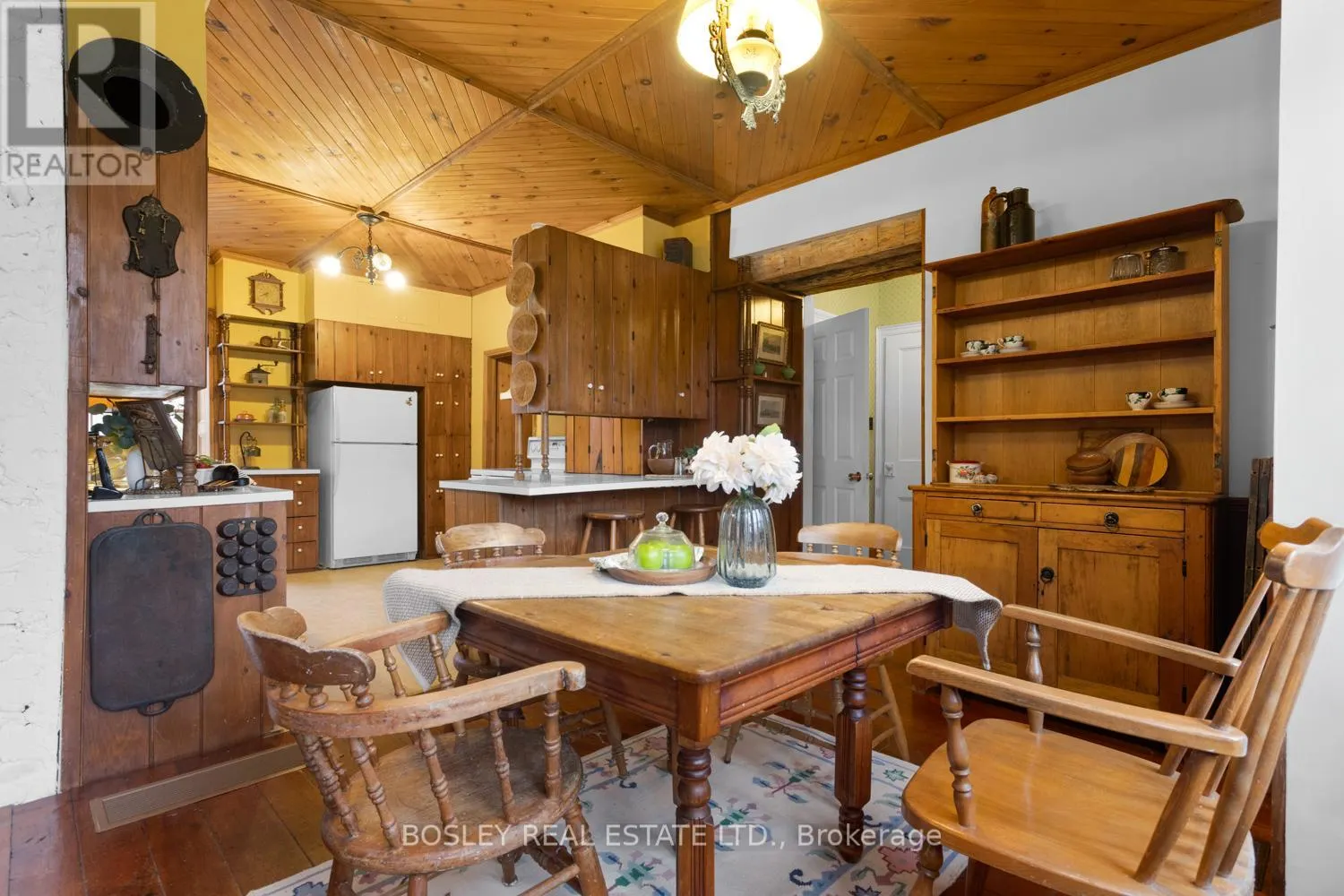2247 VAN LUVEN ROAD