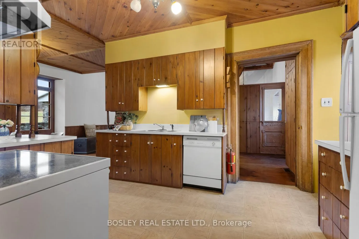 2247 VAN LUVEN ROAD