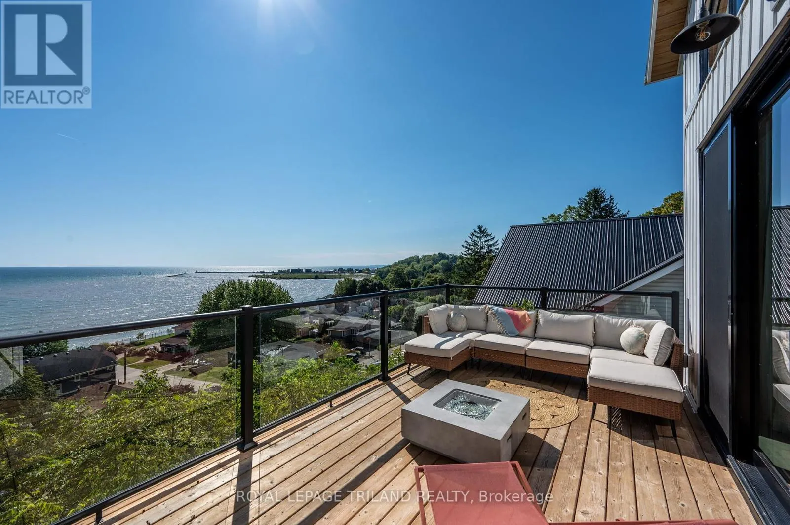 164 BRAYSIDE STREET