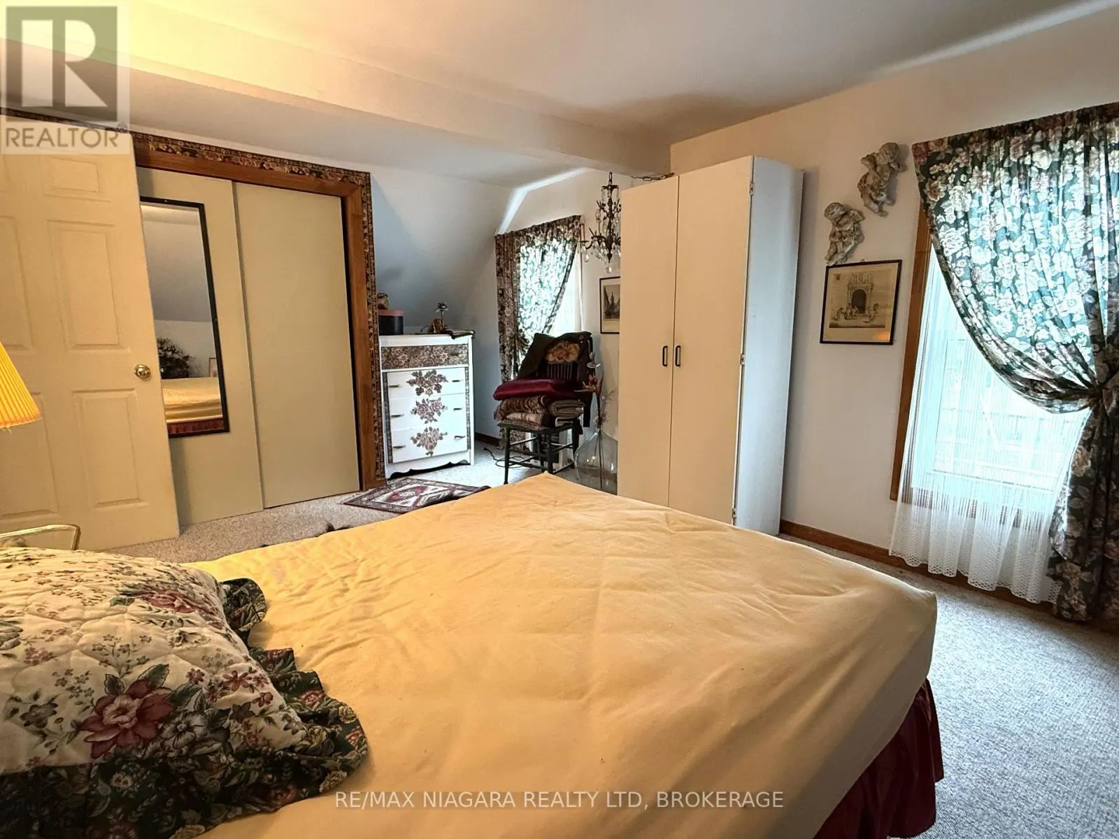 3721 DOMINION ROAD