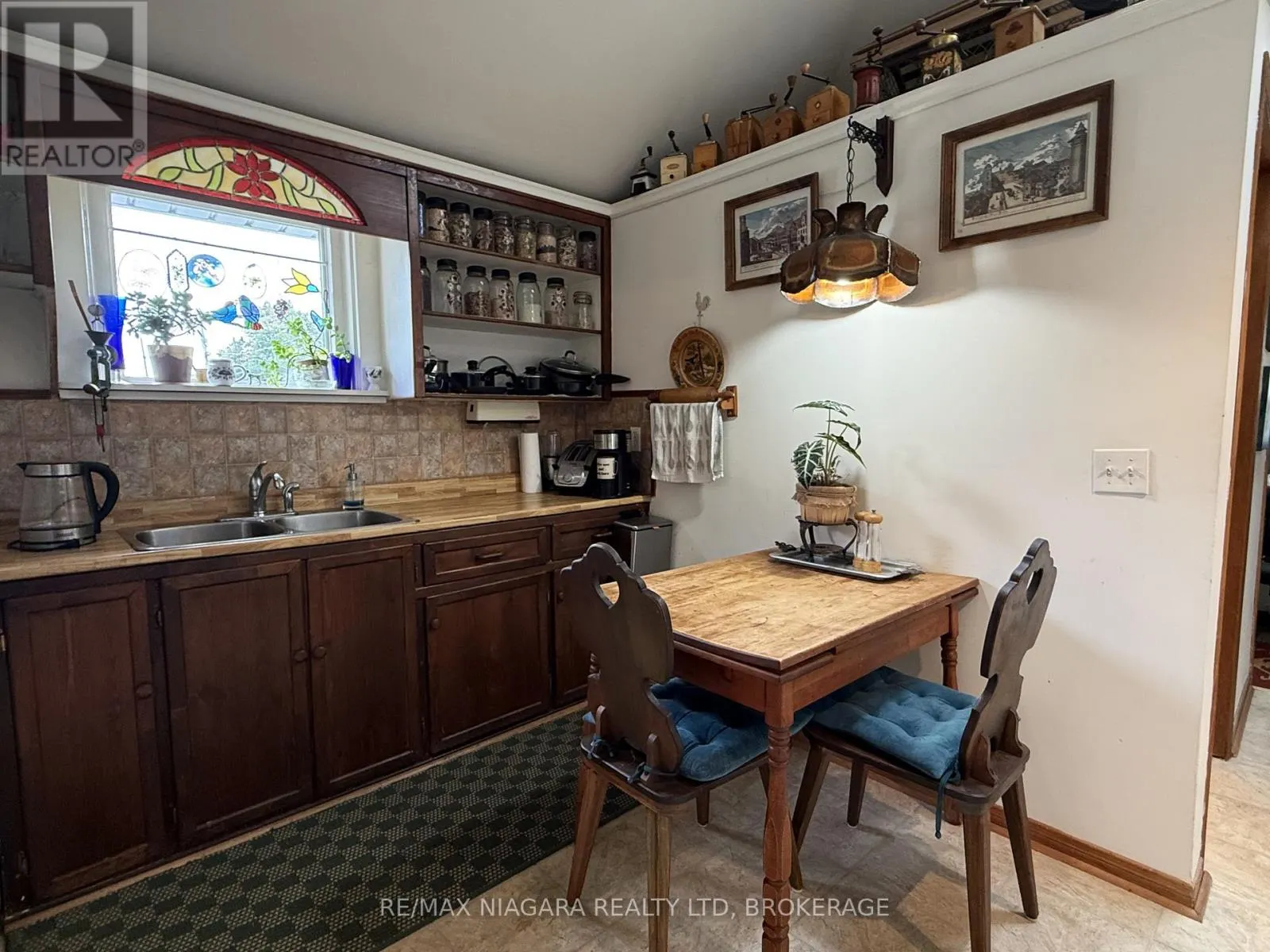 3721 DOMINION ROAD