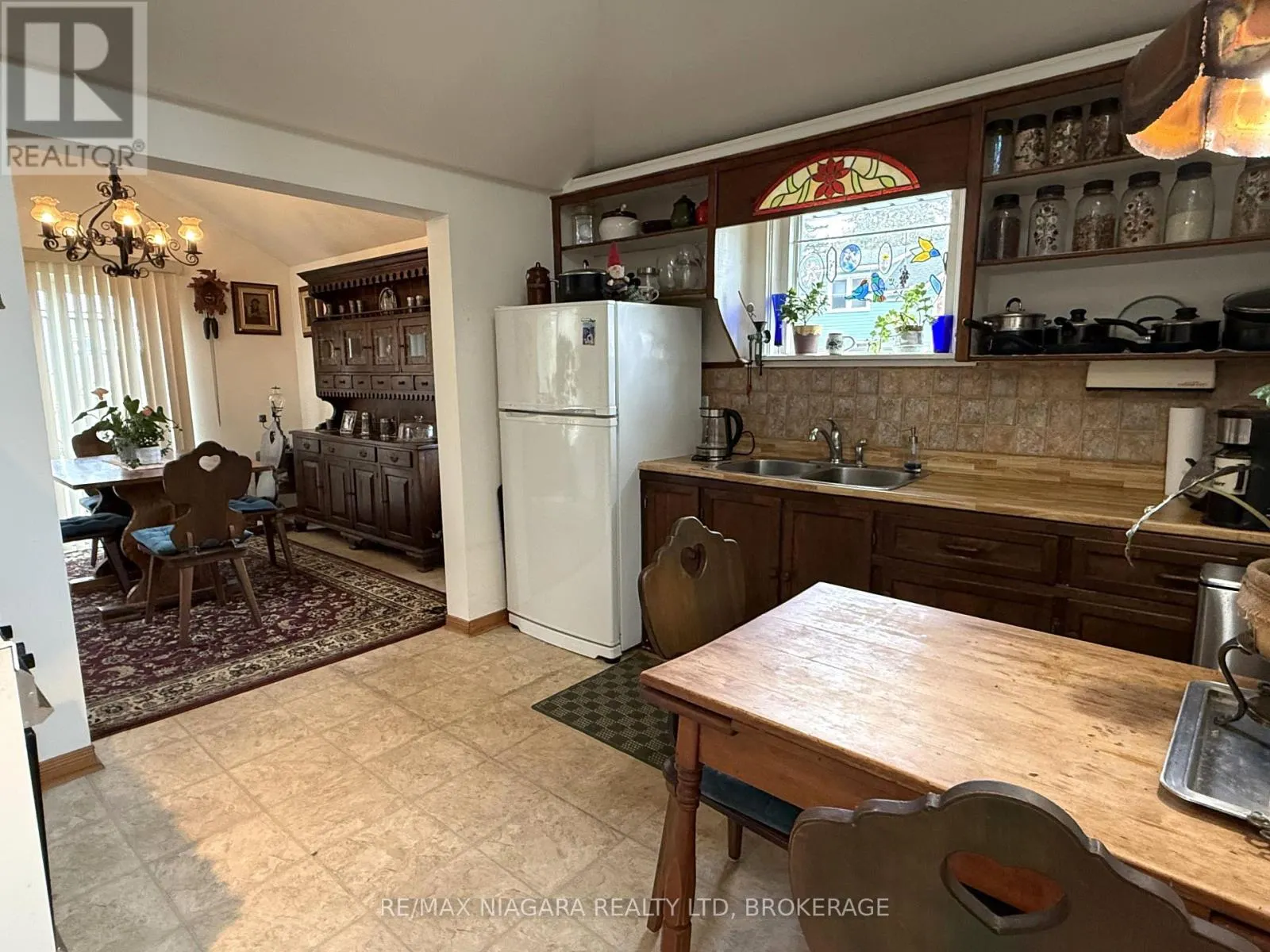 3721 DOMINION ROAD
