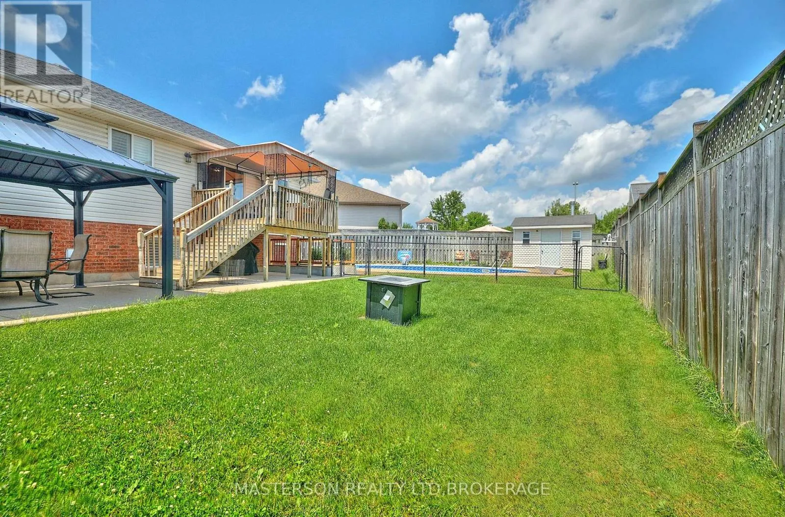 6906 KELLY DRIVE