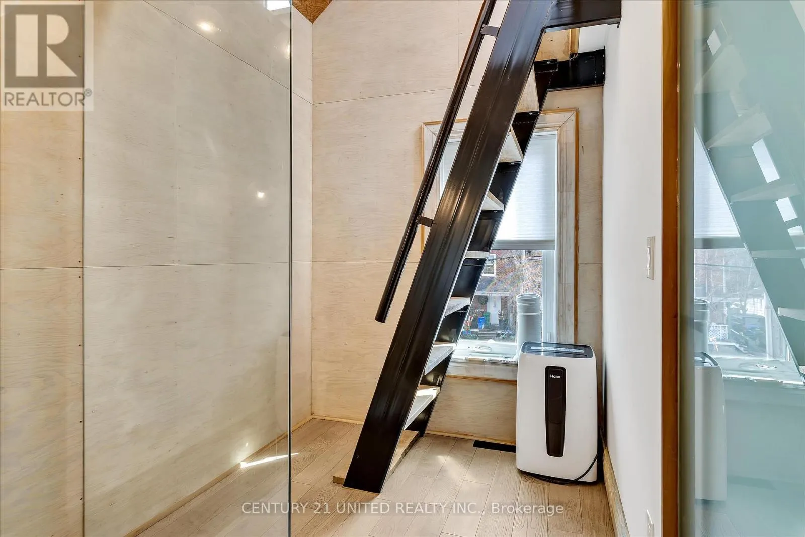 508 SHERBROOKE STREET