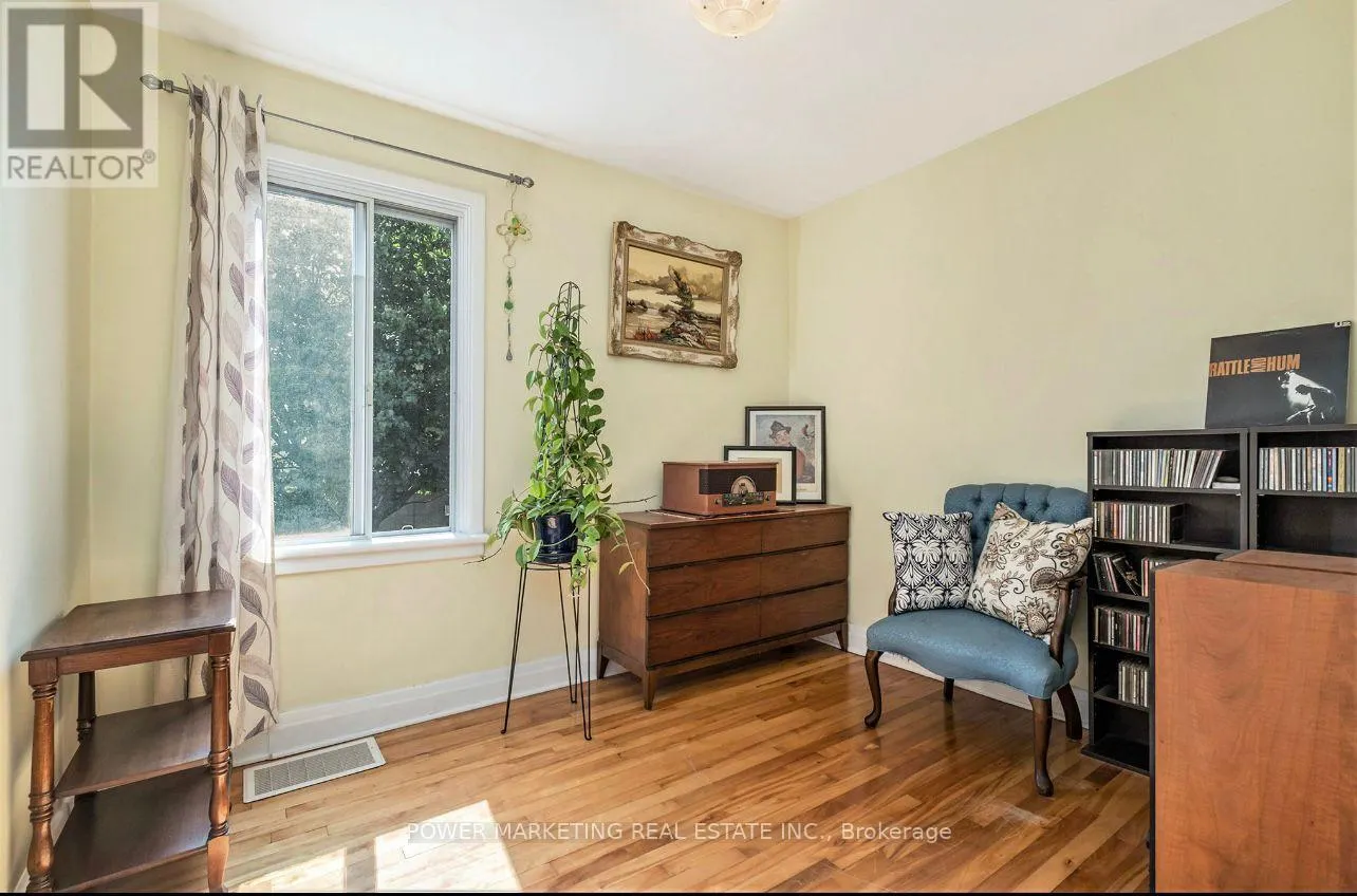 42 COTE DES NEIGES ROAD