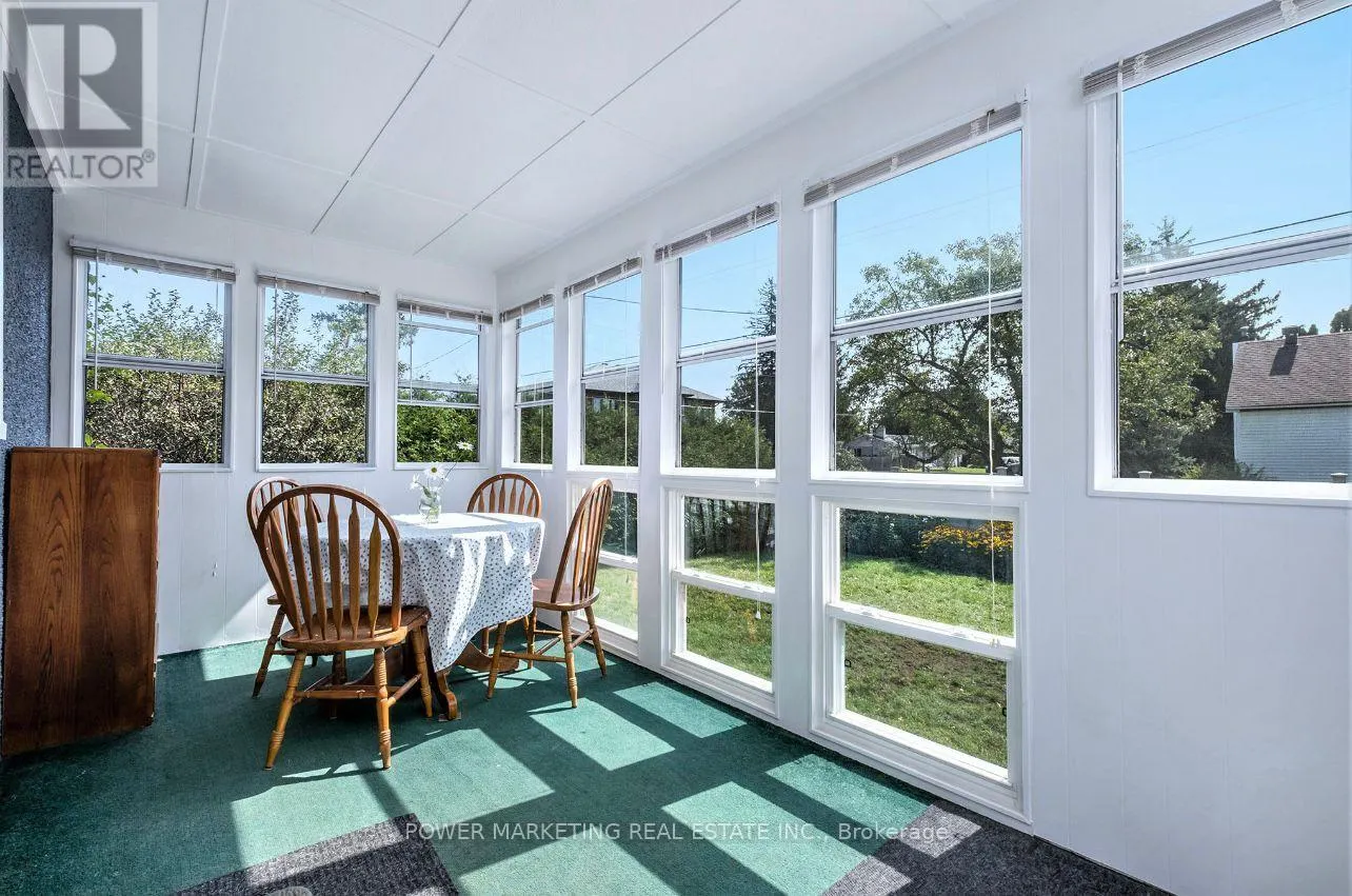 42 COTE DES NEIGES ROAD