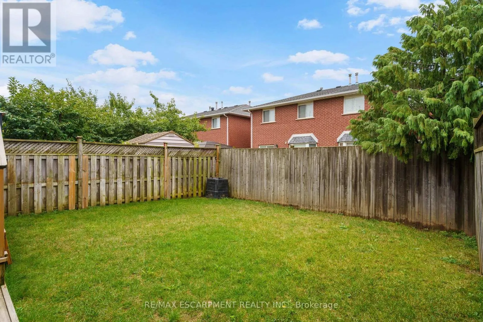85 CHELSEA CRESCENT