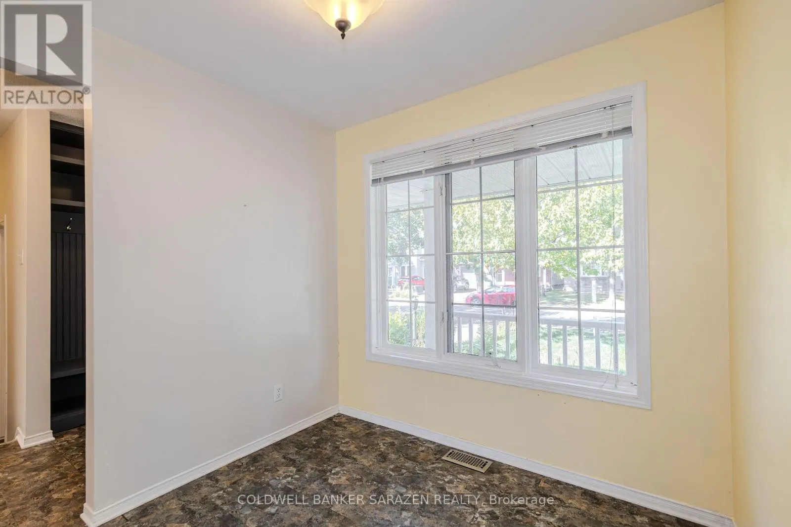 182 WINDHURST DRIVE
