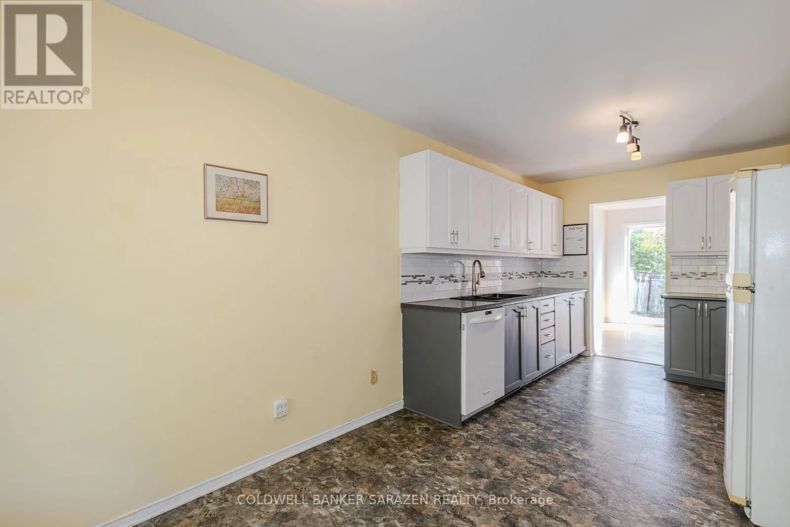 182 WINDHURST DRIVE