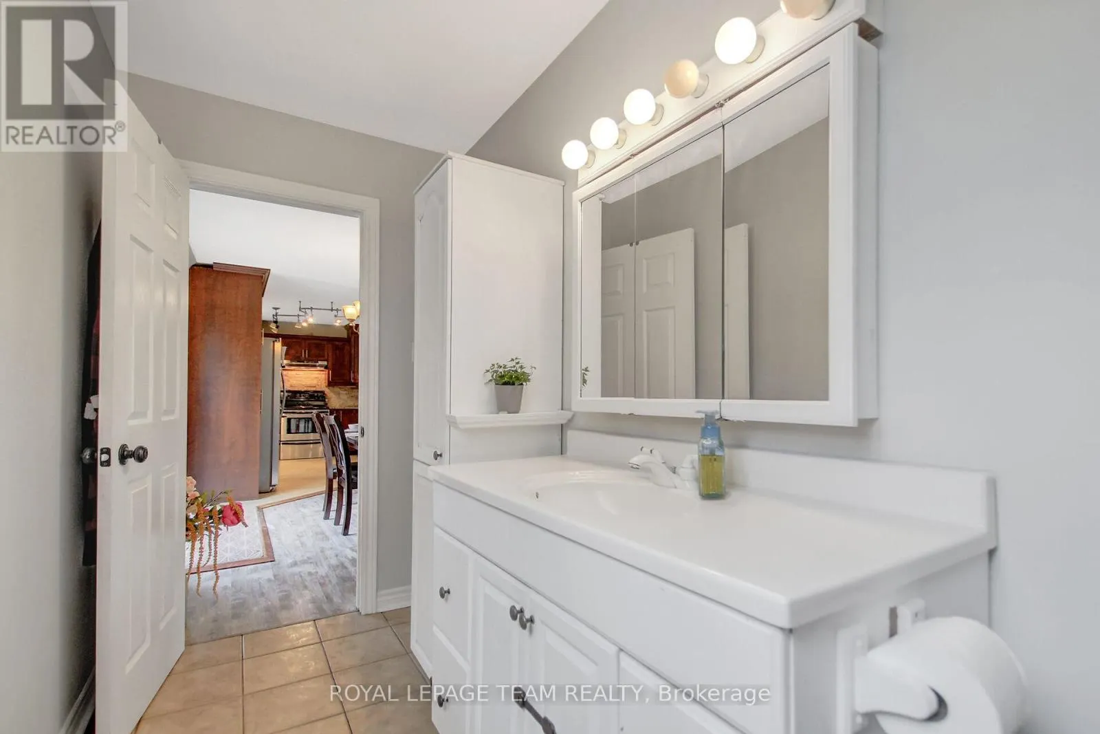 129 SPINNAKER WAY