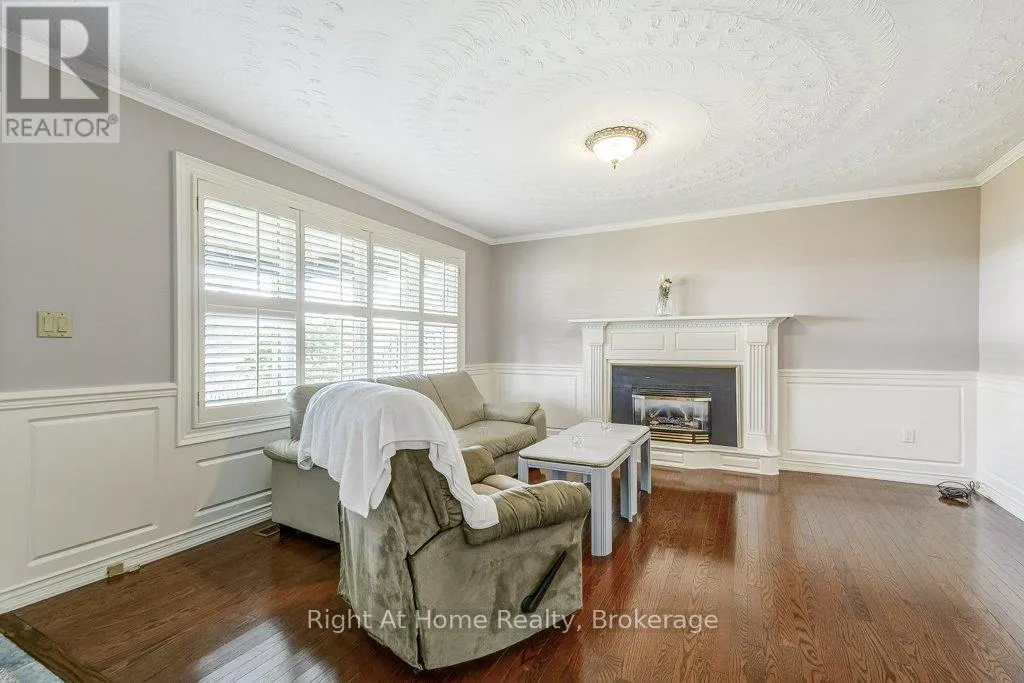 207 MONTMORENCY DRIVE