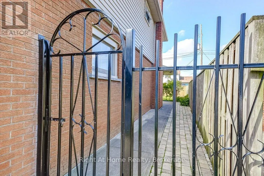207 MONTMORENCY DRIVE