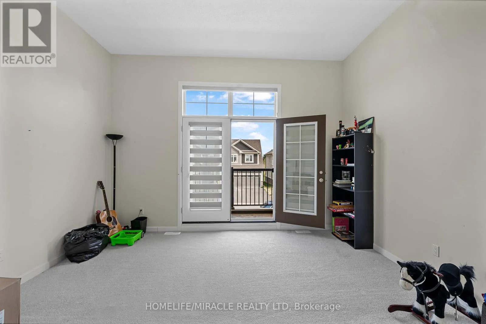 121 OAKMONT DRIVE