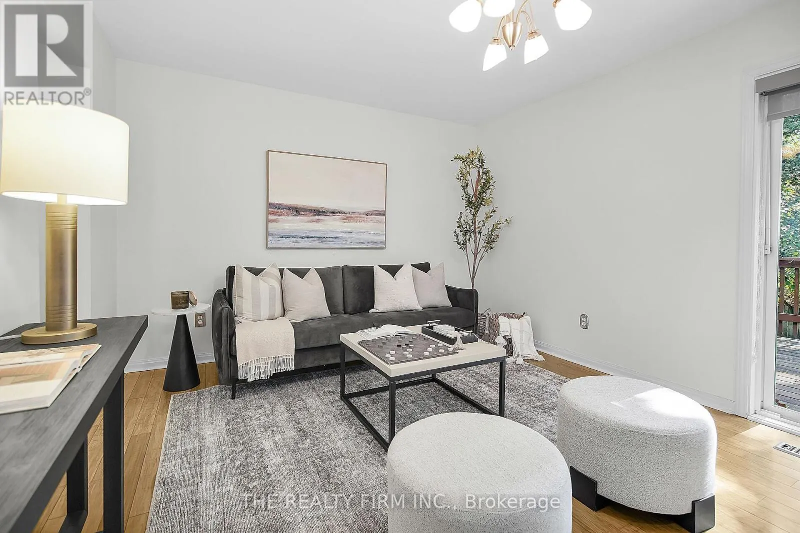 31 MCTAGGART CRESCENT