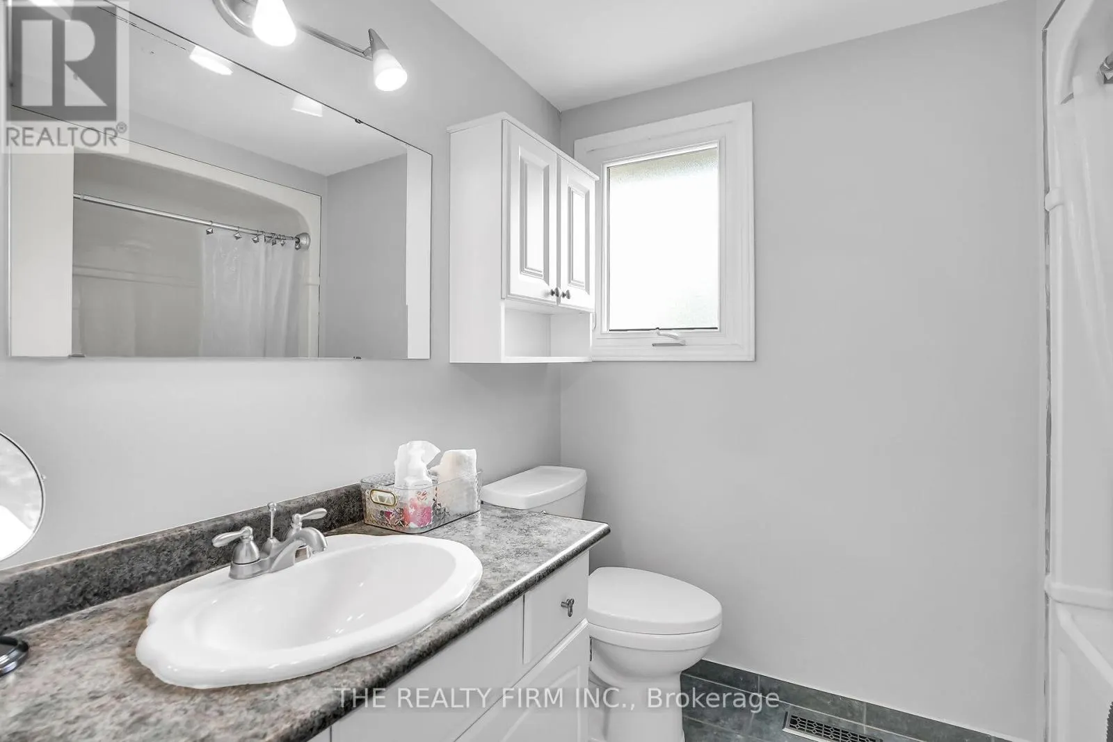 31 MCTAGGART CRESCENT