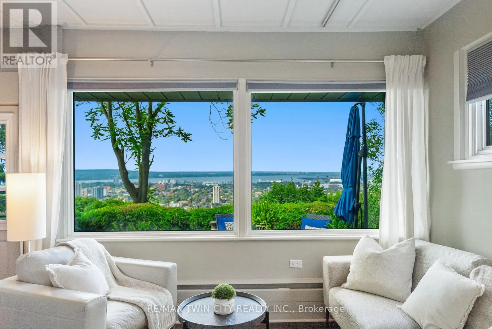 47 MOUNTAIN PARK AVENUE