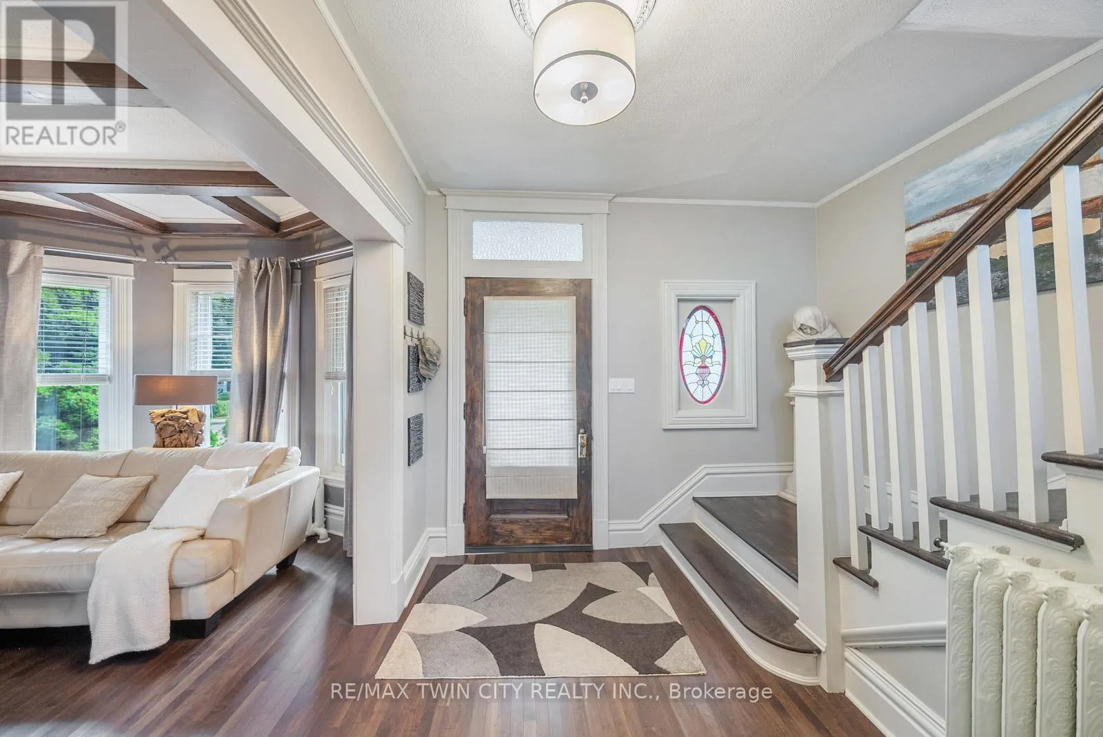 47 MOUNTAIN PARK AVENUE