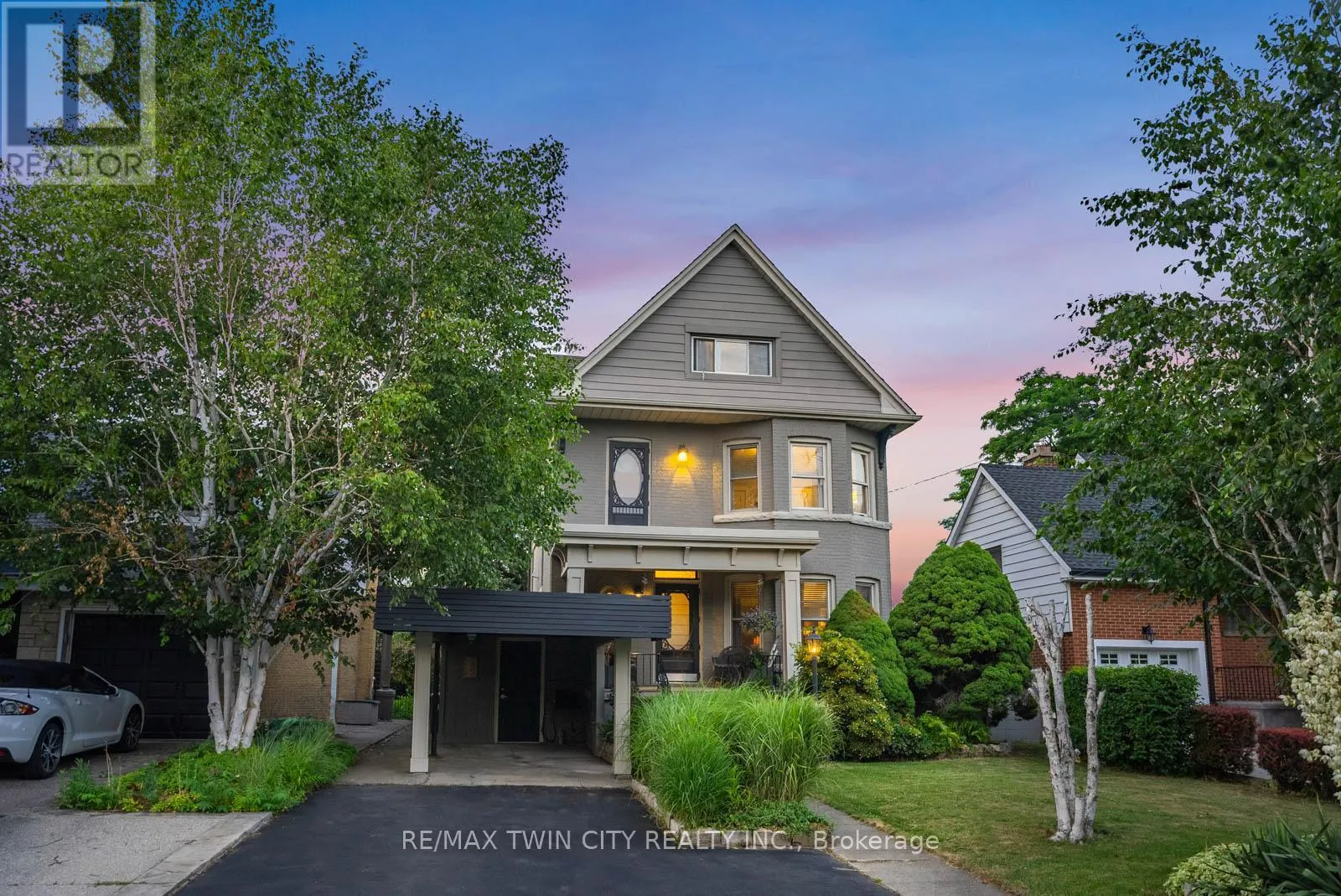 47 MOUNTAIN PARK AVENUE