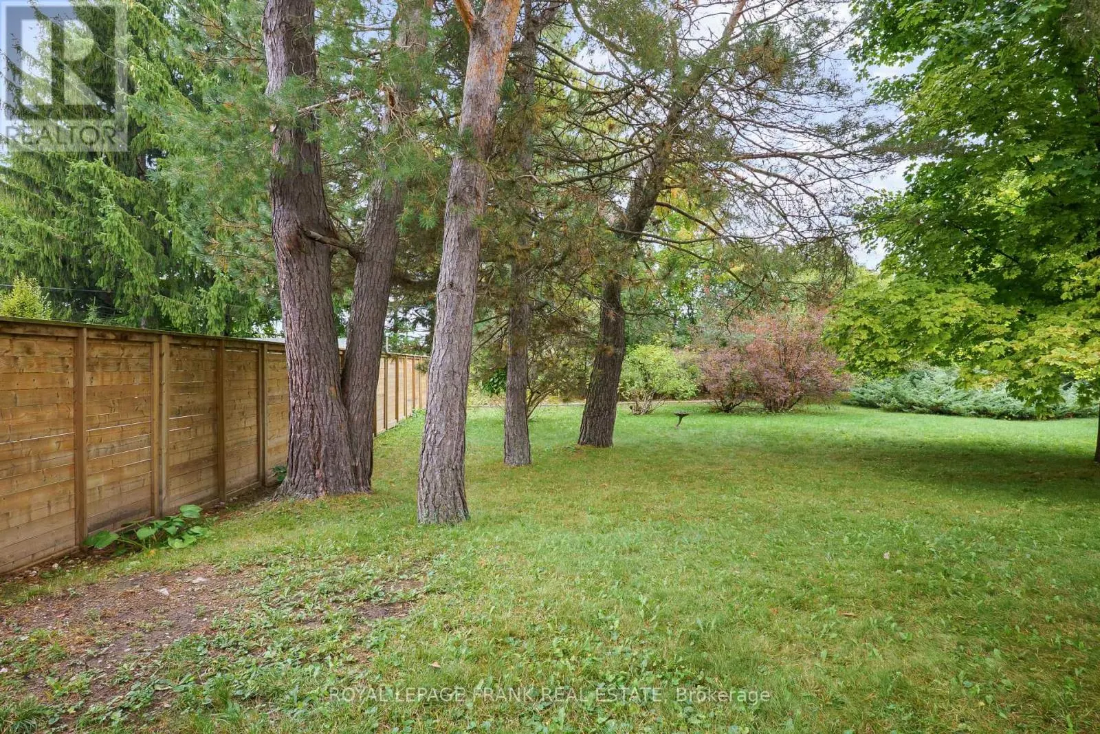 308 COTTONWOOD DRIVE