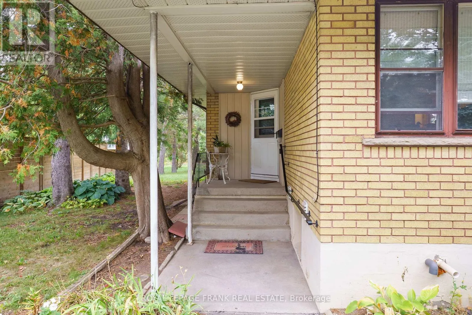 308 COTTONWOOD DRIVE