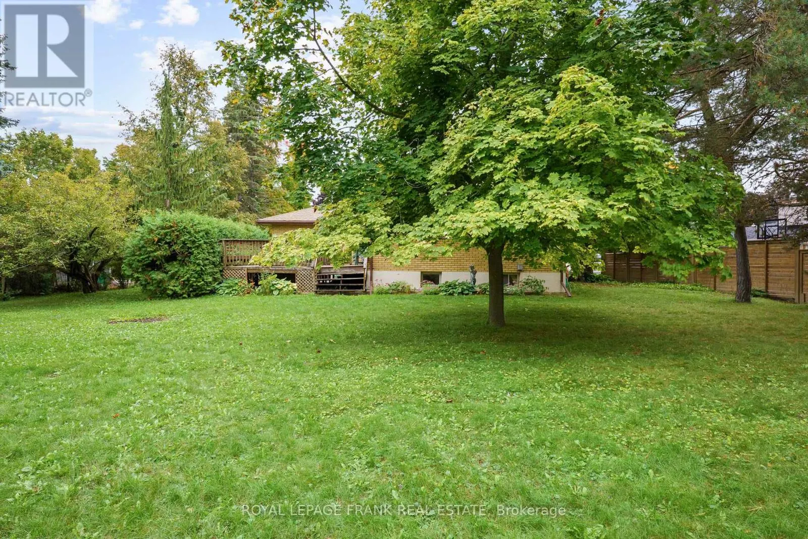 308 COTTONWOOD DRIVE