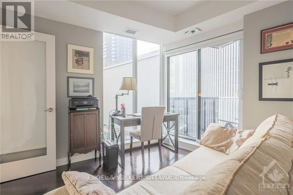 503 - 40 NEPEAN STREET