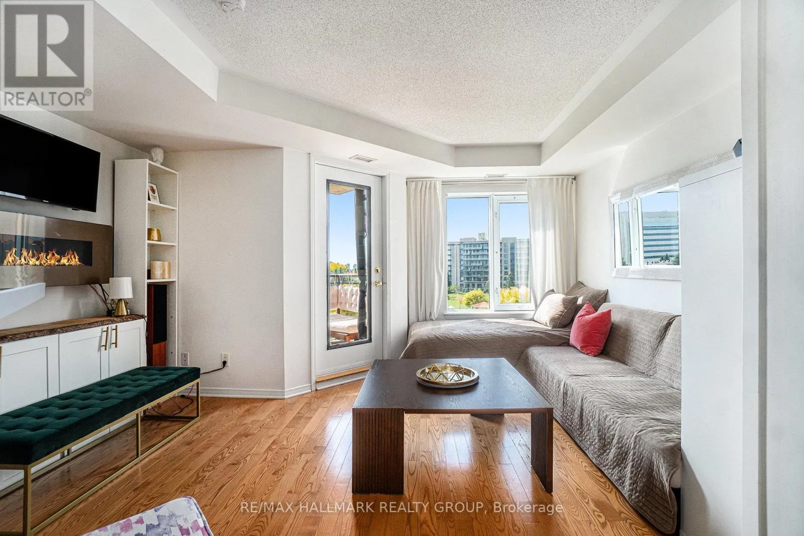 5R - 310 CENTRAL PARK DRIVE
