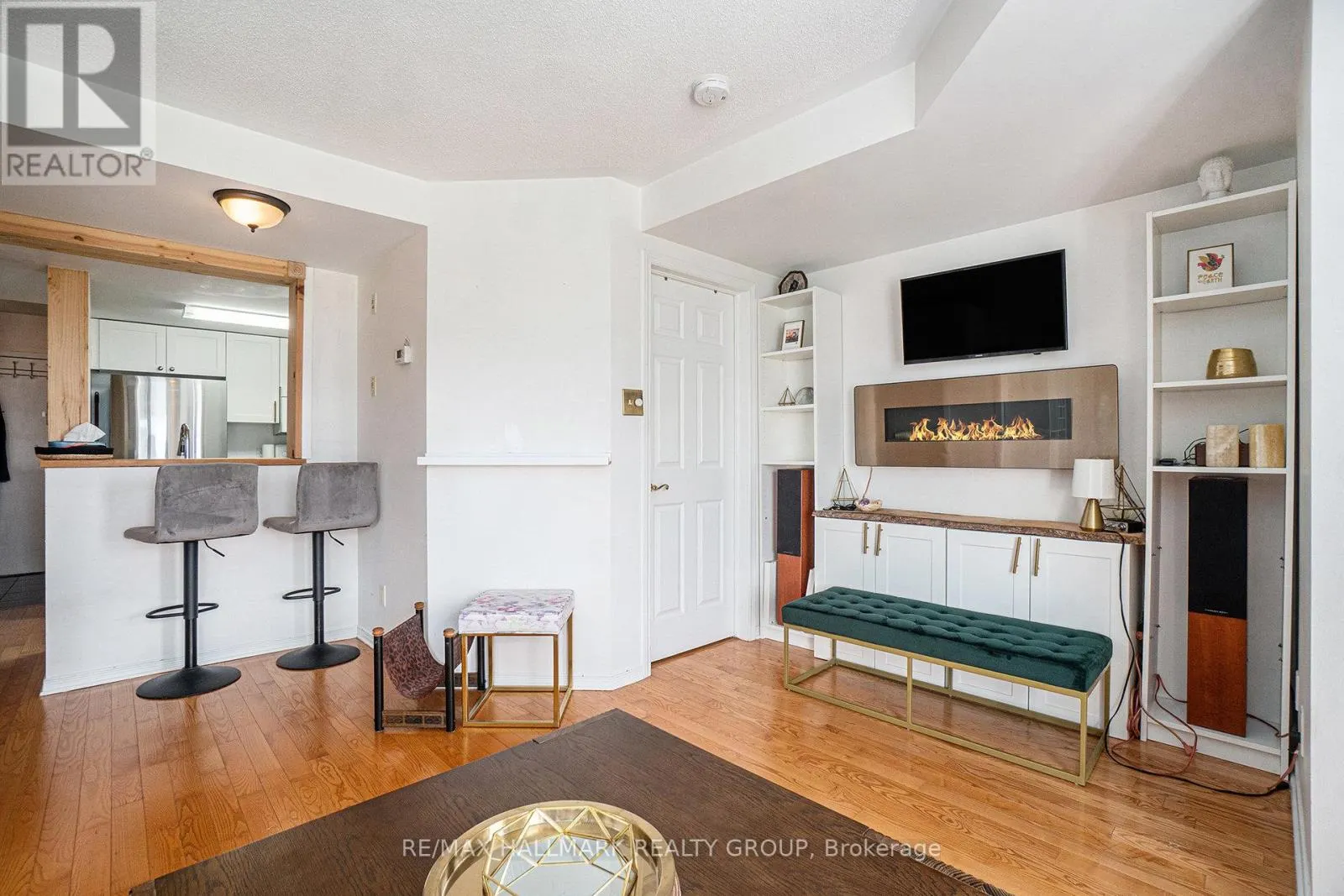 5R - 310 CENTRAL PARK DRIVE