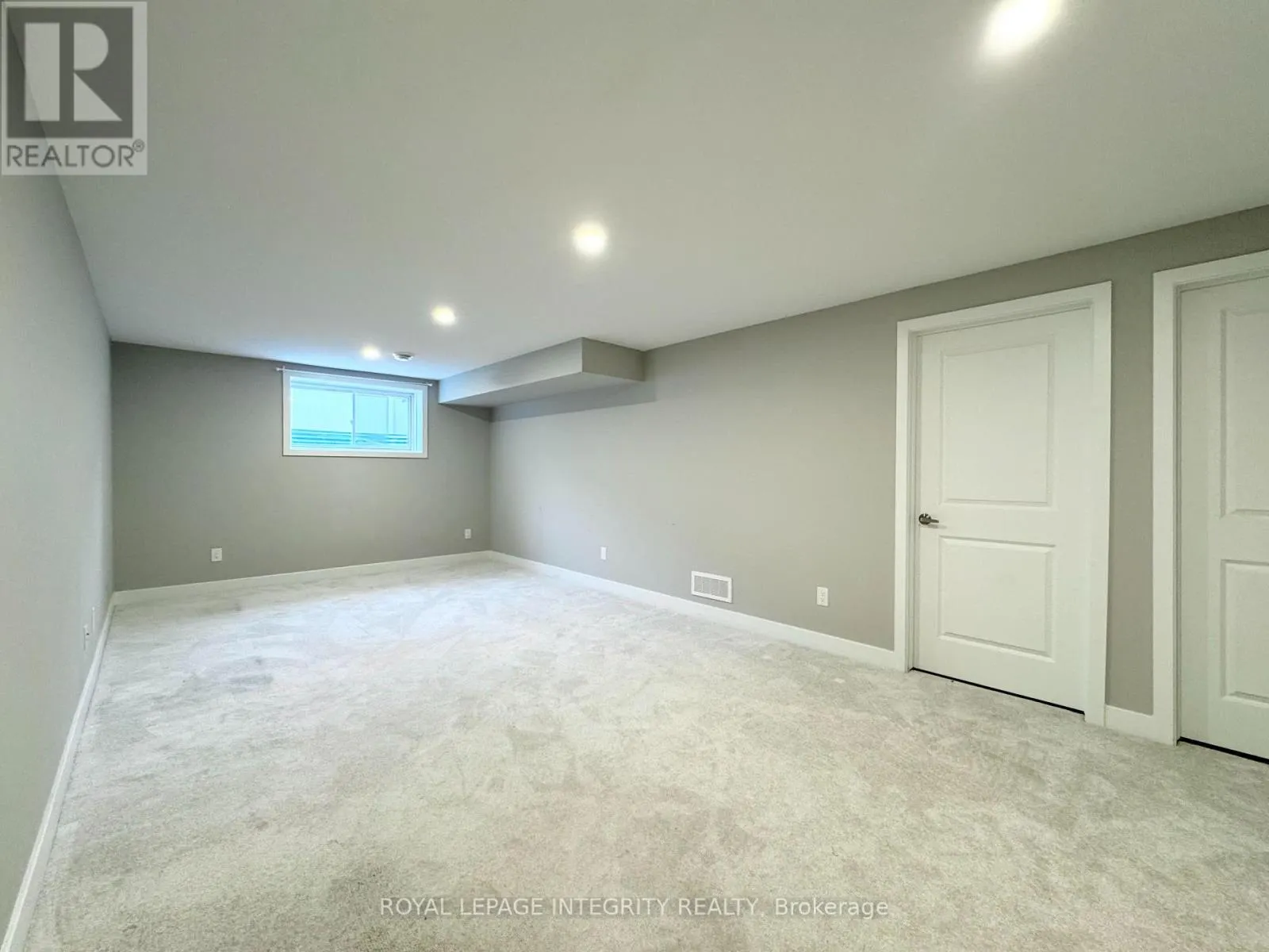 722 TWIST WAY