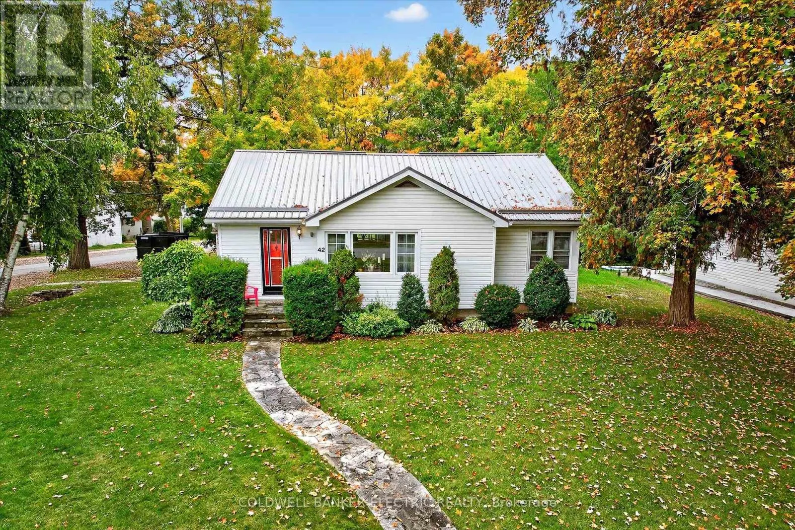 42 MADOC STREET