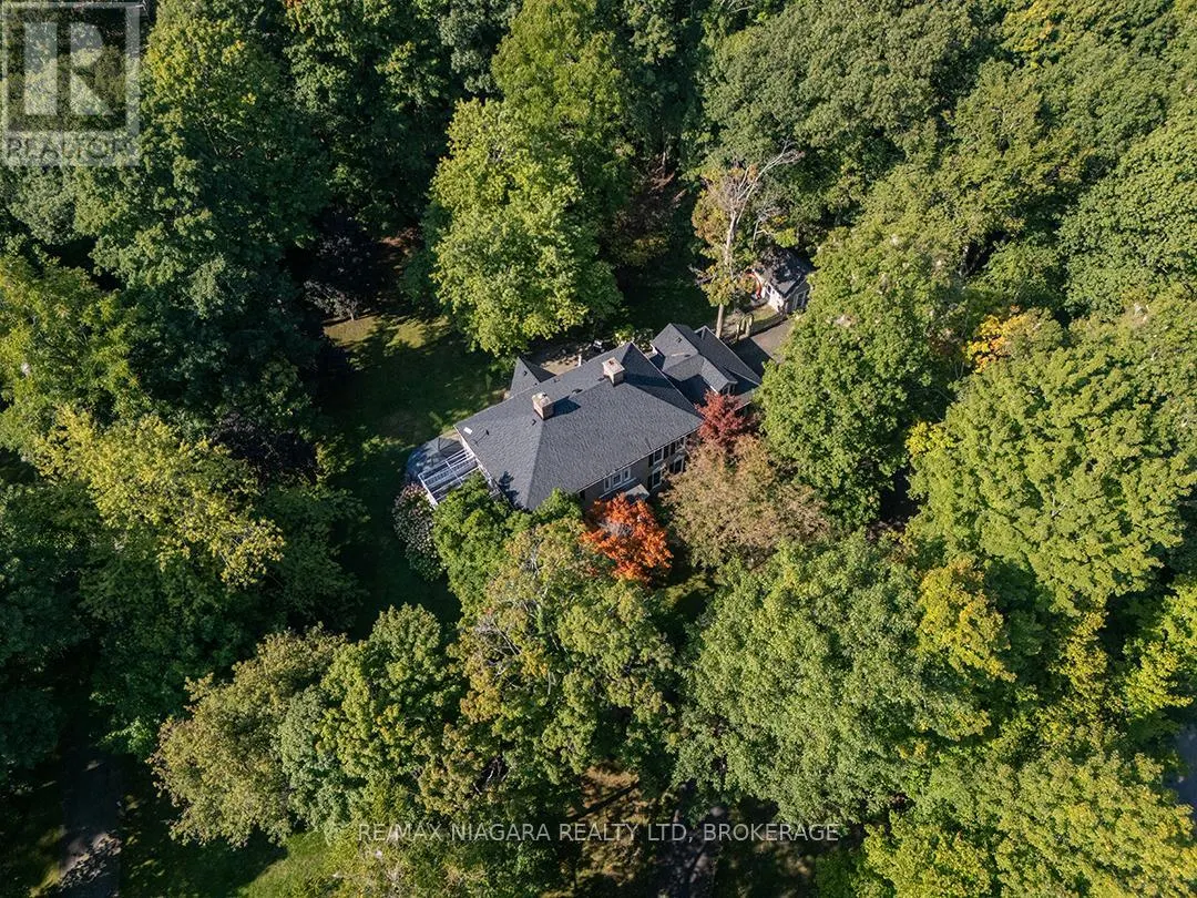 10187 LAKESHORE ROAD W