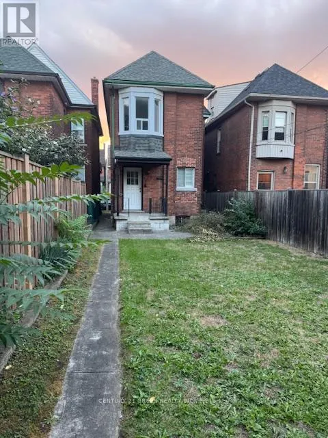 37 GLADSTONE AVENUE
