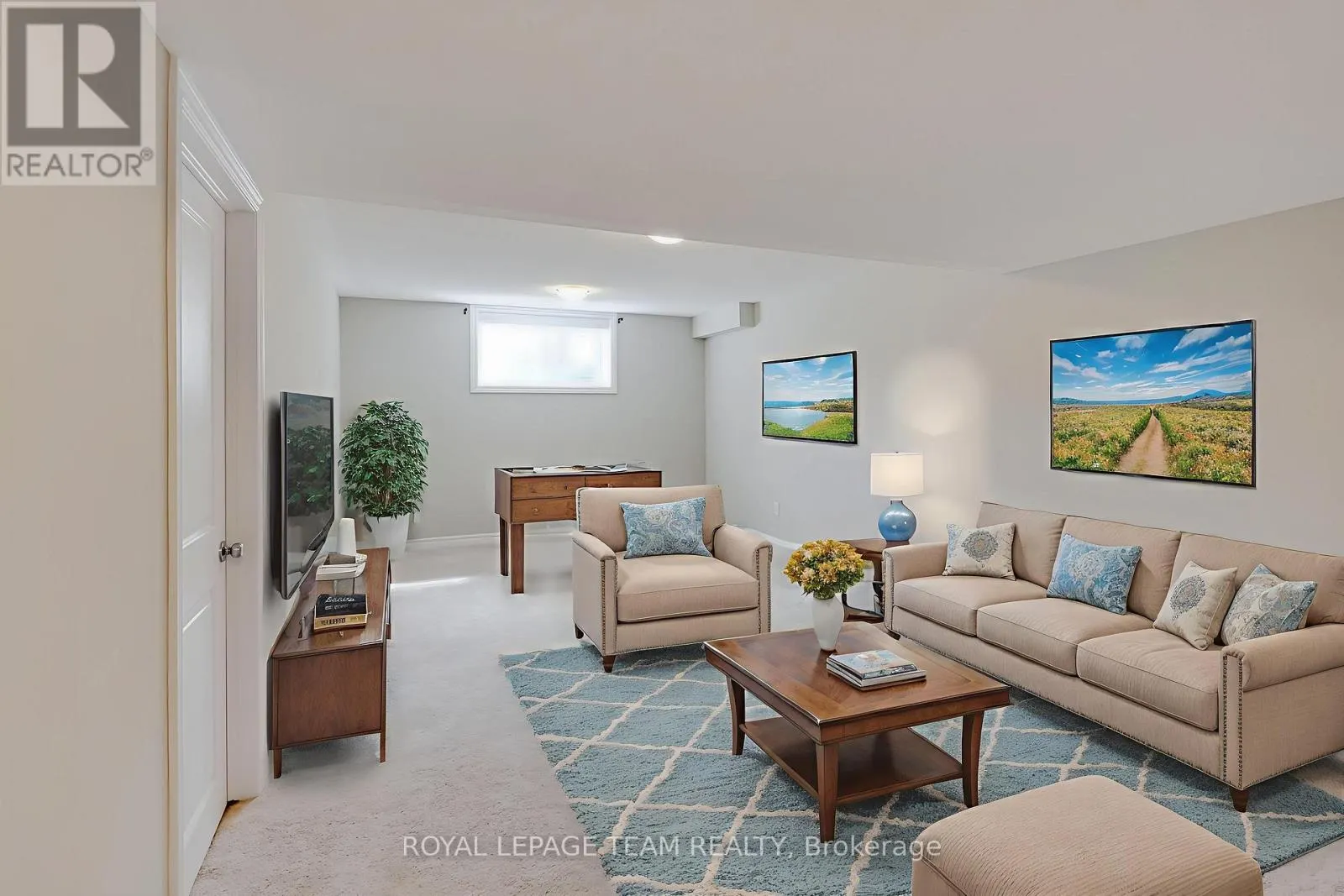 233 KIMPTON DRIVE