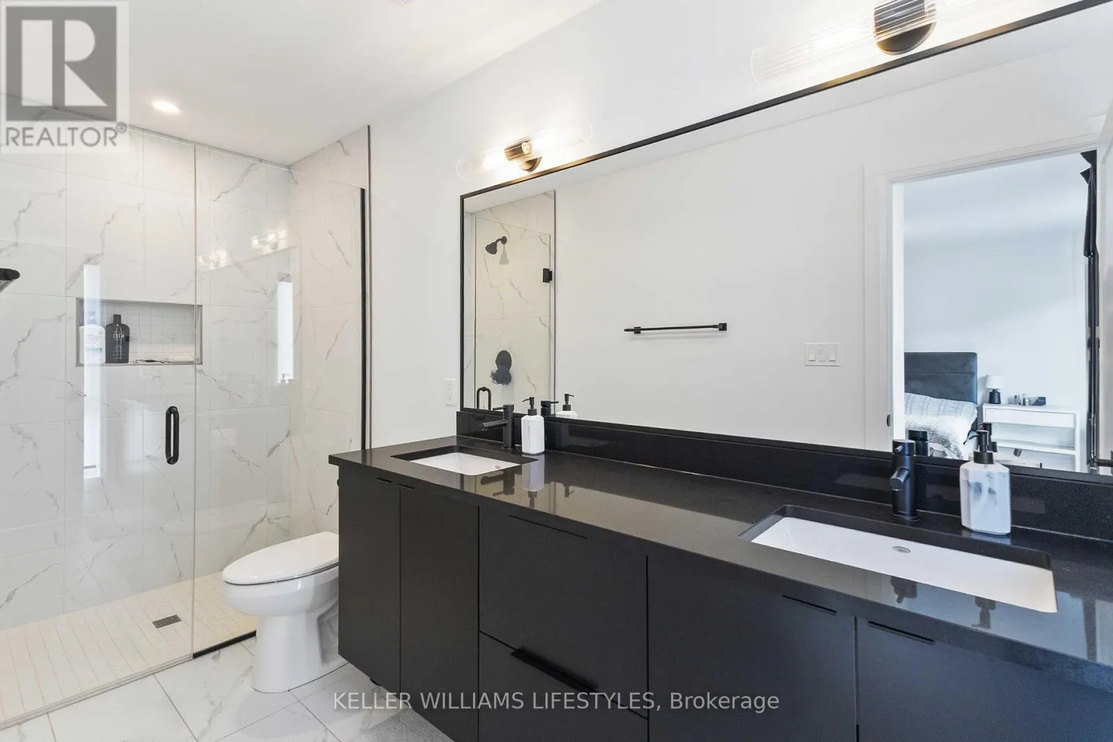 18 - 231 CALLAWAY ROAD, #18